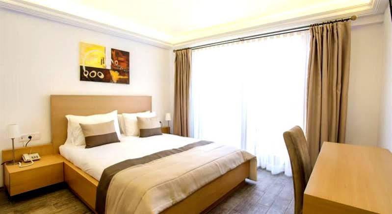 Mb City Hotel อิซมีร์ ภายนอก รูปภาพ